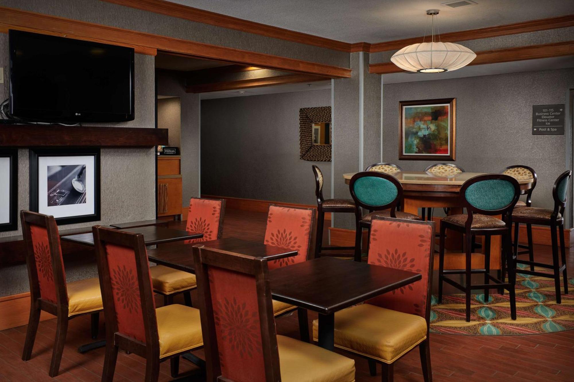 Hampton Hotel