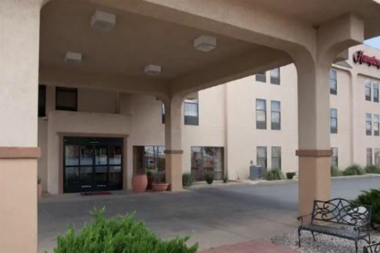 Hampton Hotel