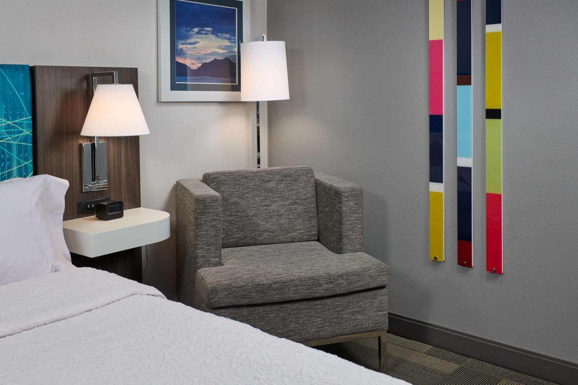Hampton Hotel 3*